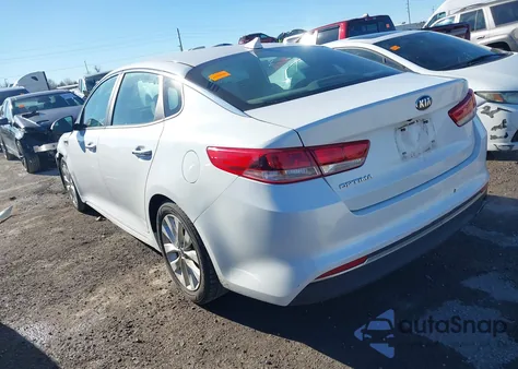 2017 Kia Optima Lx z USA, uszkodzony, nr VIN 5XXGT4L33HG125474